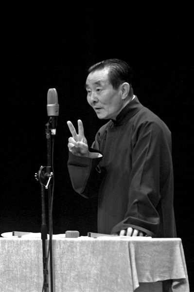 ▲2003年陈涌泉演出照