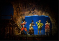 北京儿艺历史奇幻儿童剧《甲骨文学校》在南锣剧场上演