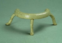 博物院丨白釉凭几：老祖宗的懒人“家居”好物