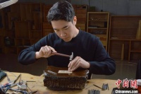 “90后”天津非遗传承人：让传统宫廷技艺焕新彩