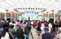 以诗会友，以诵为歌 房山区城关街道东坟村举办海棠诗会