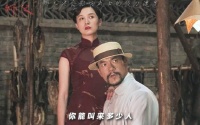 为什么被打一棍就必须倒地，对面给的钱多嘛，还是老板给的太少