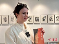 多国留学生打卡《读者》杂志发源地 分享阅读乐趣