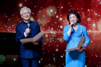 “和你一起读世界”朗诵会在京举办 众多朗诵名家登台