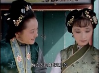 红楼梦：香菱被推泥塘染脏石榴裙，为什么偏偏发生在宝玉生日？