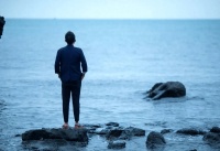 不会拐弯的人，一辈子就是撞墙的命