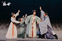 “东坡宇宙”，先生很忙｜文化观察