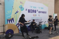 午间时分，在市中心黄浦这座商务楼宇邂逅一场“春日序曲”音乐会