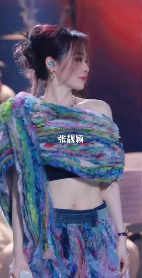 张靓颖光巡回演唱会 张靓颖 姐姐真的很端庄,大场面标配