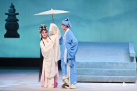 以戏为“媒”，文化走亲：广东粤剧院4月巡演完美收官