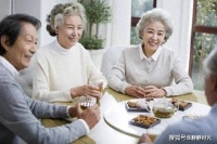 这三种“饭局”，50岁后就不要参加了，多半是虚情假意