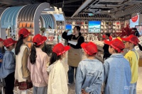 安徽新华发行集团全省门店假期阅读氛围浓