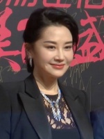 许晴 花期好长，50岁了还有花期，真的好看……