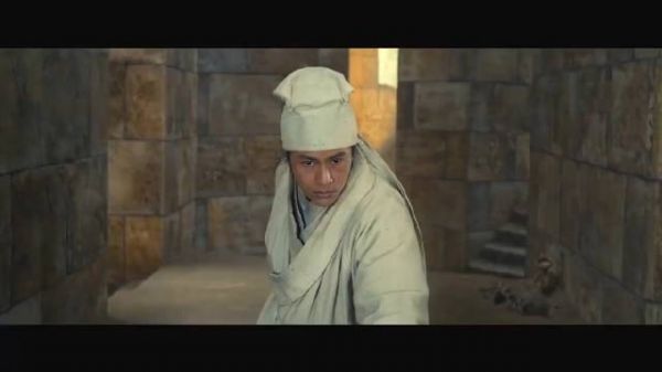 腰子都被捅成腰花了,没一会儿又能打了