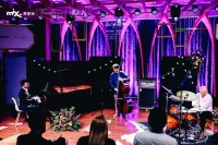 意大利爵士三重奏奏响山城 开启一段音乐之旅