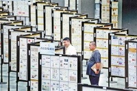 首日封展品讲述中国故事