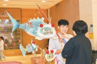 多国艺术家 展独特作品