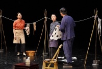 “大团带小团”，高校学生主创剧登北京人艺舞台