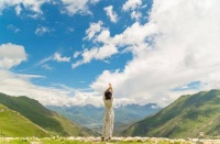 一个人经常这样对你，就是嫉妒和憎恨你的信号，要远离