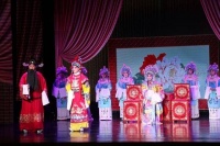 首场“大河青年戏剧汇”演出上演