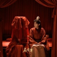 这个狗粮我吃了！小范大人轻声对婉儿说话的样子好温柔，新婚快乐呀！