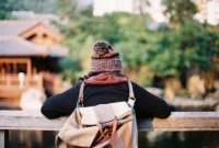 聪明的人，懂得和这3种人深交，这不是自私而是有魄力