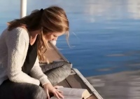 成年男人的爱情，没有什么纯粹可言，主要看这两点