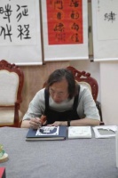 冰雪雕技艺非遗传承人张伟洪：让每个来哈尔滨的人将“冰雪记忆”带回家