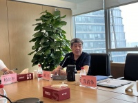 向往东坡的气度、兼具杜甫的心 梁平诗集《一蓑烟雨》举行研讨会