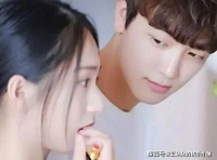 偷偷喜欢你的男人，就算嘴上不会说，但会向你发出这4个“信号”！