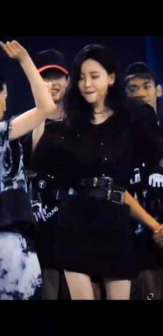 文文化名冠冕之节目,有一点小性感哦文文安利