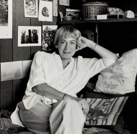 厄休拉与阿特伍德的镜中世界——以想象作为方法