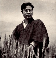 “我感到，我只要活着，就一定是某种杀人犯的同伙。”