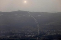 以媒：6枚火箭弹从黎巴嫩射向以色列北部上加利利地区，造成多个地点火灾