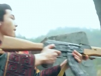 激光剑打原始人是吧？