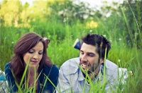 当一个人心甘情愿被你“搞定”时，这些细节会透露出来