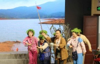 学院路街道开展红色经典评剧进校园活动