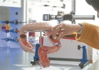 AI助力追踪肠内智能药丸