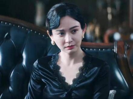 《前夜》大幕落下,文华英勇献身,回忆起那句触动人心的“嫂子”…