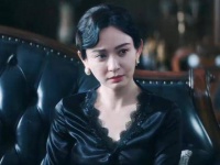 《前夜》大幕落下，文华英勇献身，回忆起那句触动人心的“嫂子”…