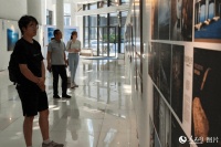 “人民记忆——《人民画报》影像展”在京开幕