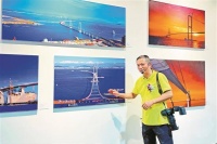 深中通道油画摄影展展出