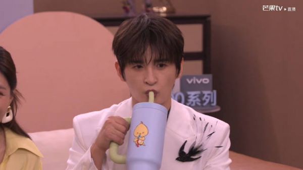 是谁来冲榜歌手啦?原来是实力活力双在线的张远!