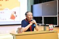 探寻文化脉络 作家张之路分享“北京中轴线的故事”