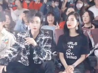 梦中行舟，思绪万千