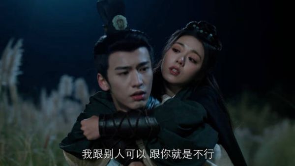 赵今麦新剧《度华年》定档,饰演的李蓉身体18灵魂38,这个设定好带感啊…