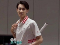 以为靠自身才华就能成功，谁知背后隐藏着父母的助力？