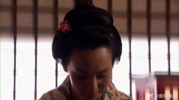 大戏法:女人为了实现父亲的愿望,竟献出最宝贵的东西,好看了