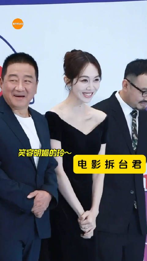 姜妍每次的红毯礼服,没有花里胡哨的东西,就是简洁大方的…