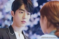 女人在这4个时刻不理你，不是不爱你，而是已经爱你入骨了！